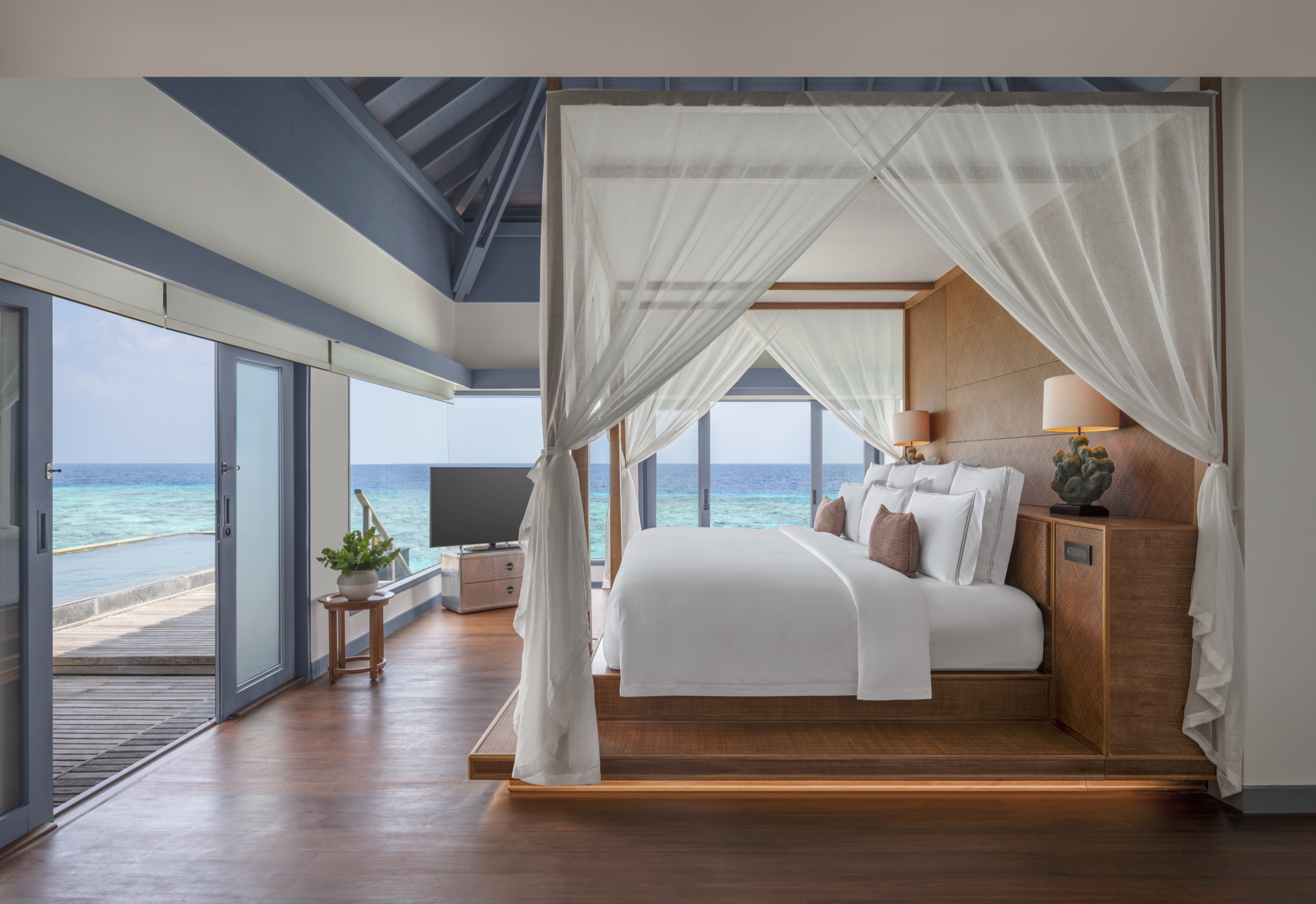 Horizon Overwater Retreat at The Halcyon Private Isles Maldives, Autograph Collection, view 8
